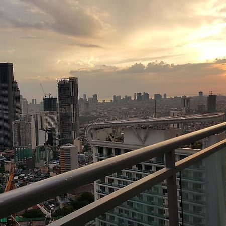 Modern Luxury Lower Penthouse Unit Manila Exteriér fotografie