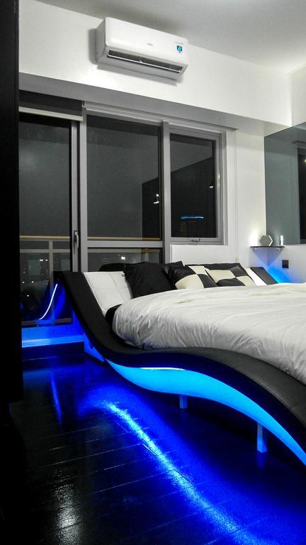 Modern Luxury Lower Penthouse Unit Manila Exteriér fotografie